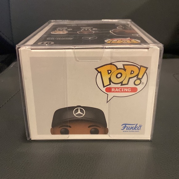 Lewis Hamilton #1 - Funko Pop - Picture 5 of 6